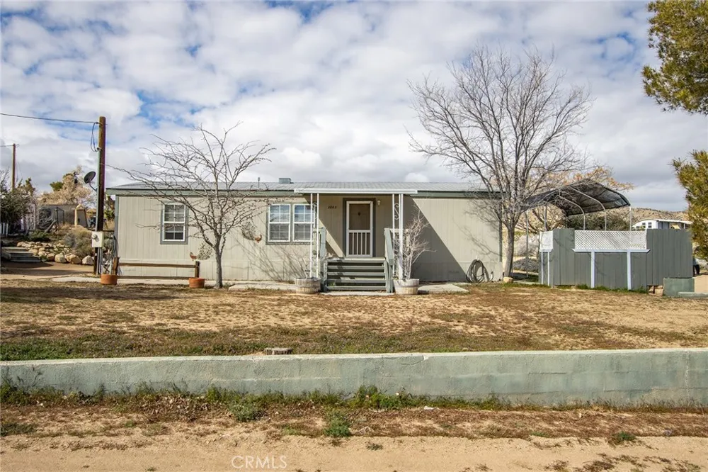 2863 Ox Yoke Pioneertown, CA 92268