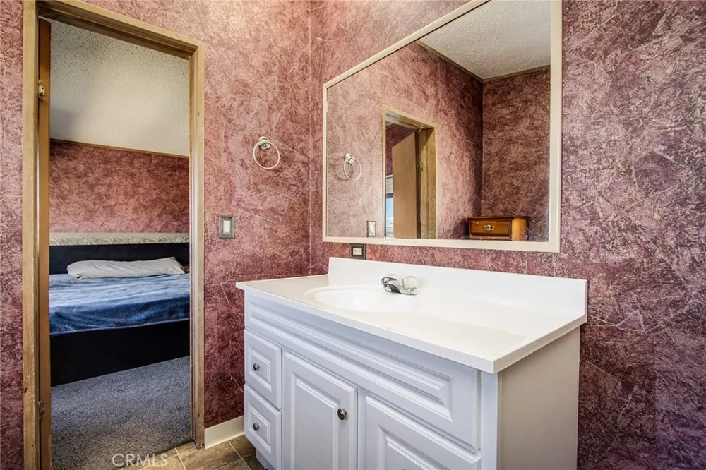 2863 Ox Yoke Pioneertown, CA 92268