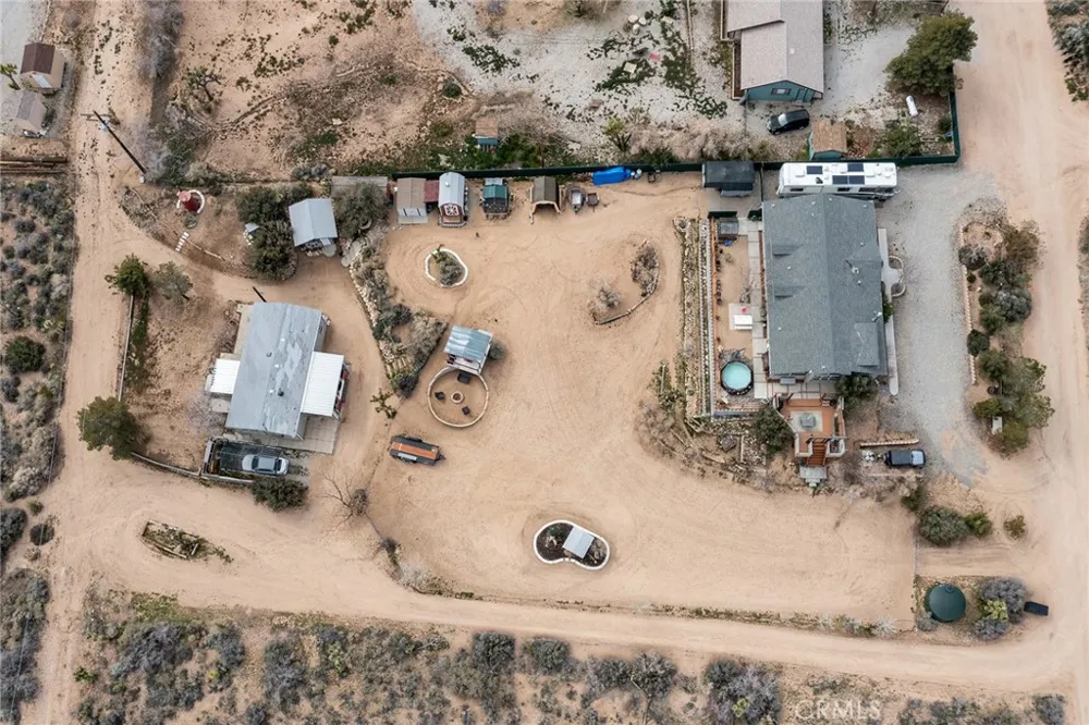 2863 Ox Yoke Pioneertown, CA 92268