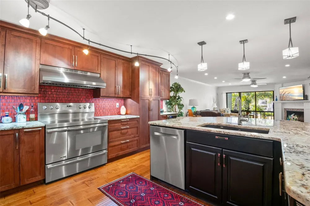 12 MARINER DRIVE #12 Tarpon Springs, FL 34689