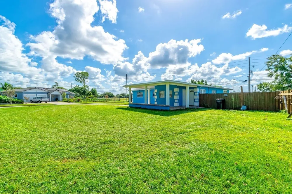 804 ENGEL DRIVE Orlando, FL 32807