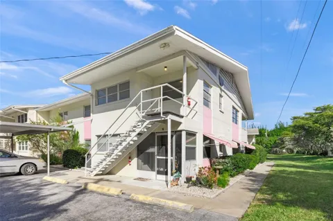 2507 BENEVA ROAD #10