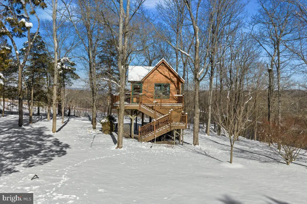 2 CEDAR LANE Erwinna, PA 18920