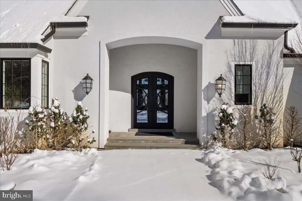 2 CEDAR LANE Erwinna, PA 18920