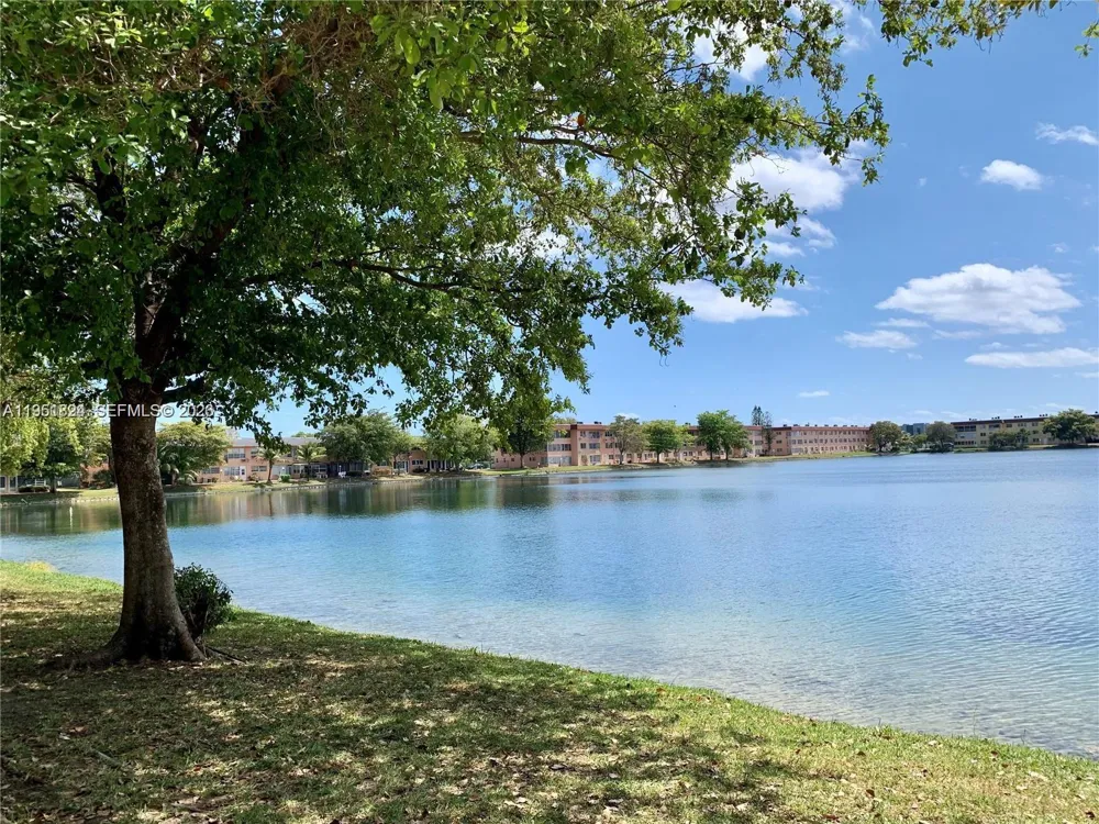 270 NE 191st St #105