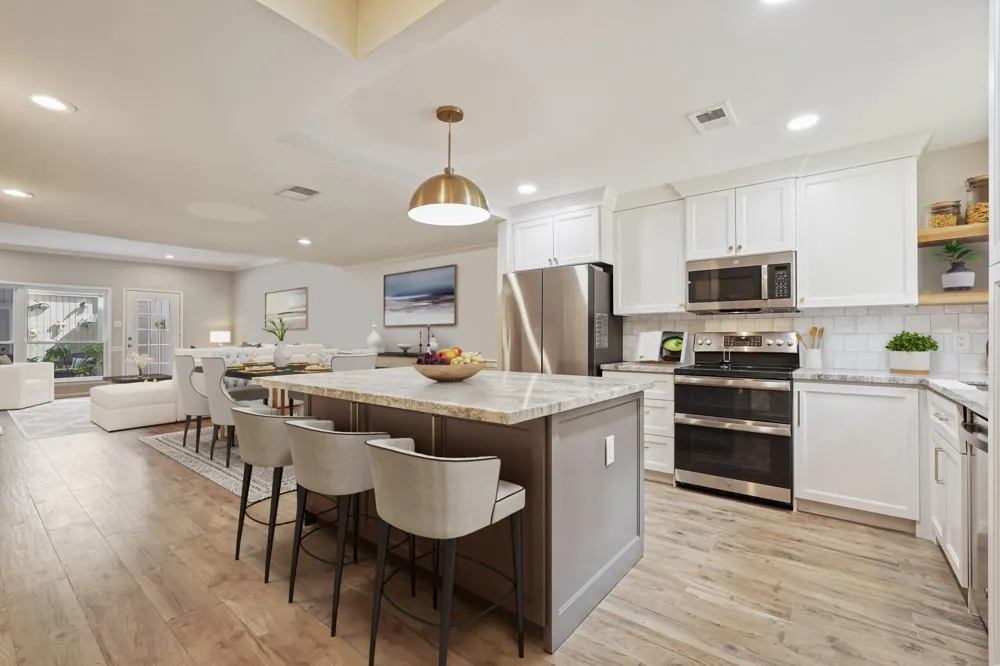 2236 S Piney Point Road #101