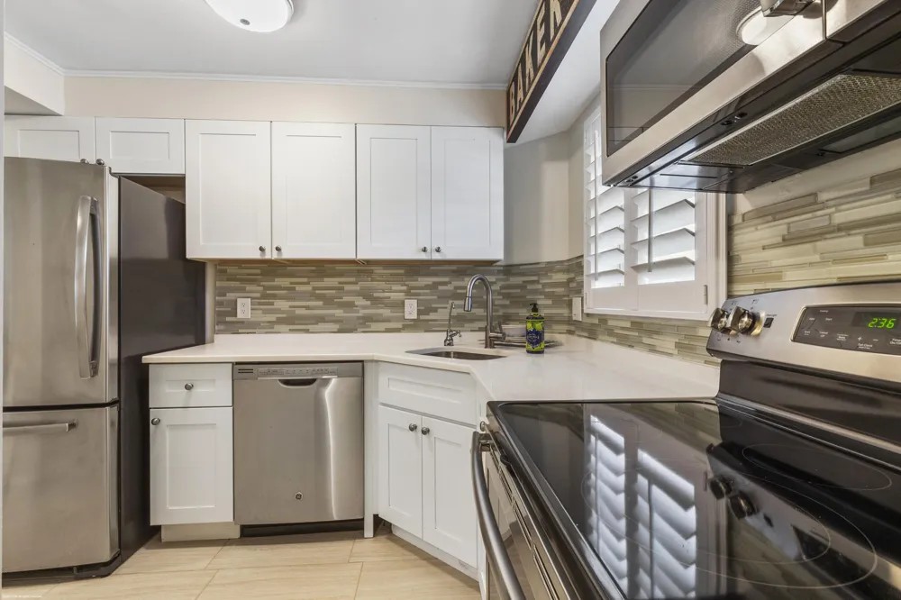 18081 SE Country Club Drive #7-61