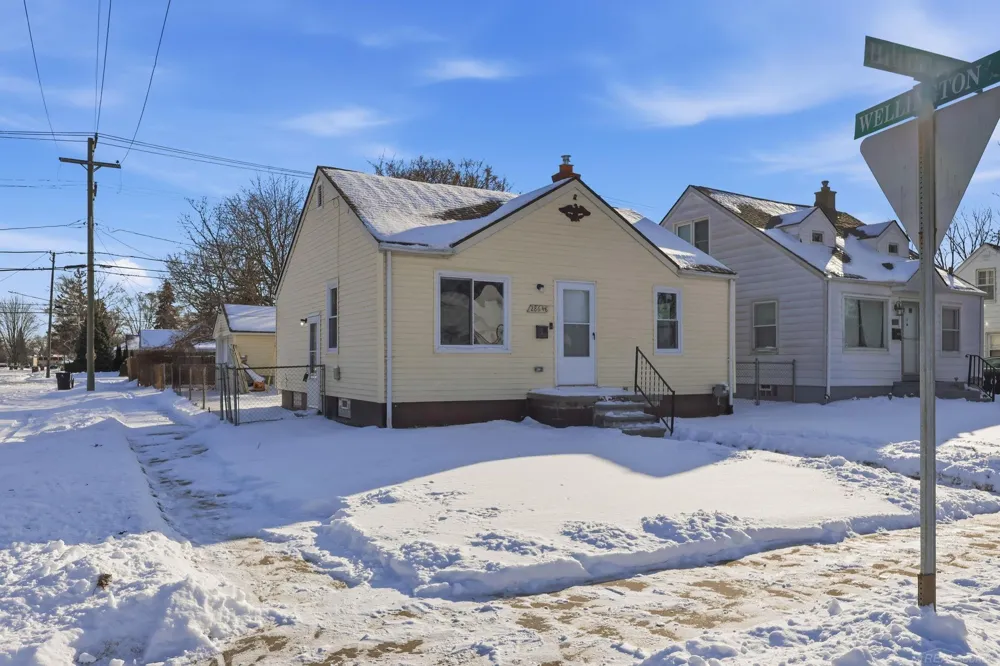 28648 Hillview Street