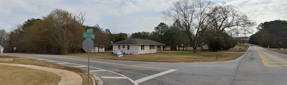 90 Auburn Road Auburn, GA 30011