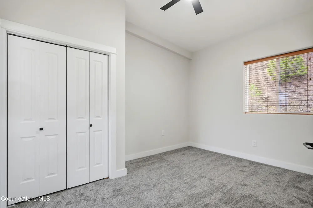 43143 Riverview Drive #APT 8 Kingston, ID 83839