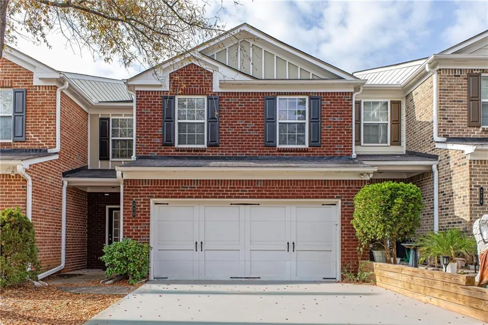 212 Bellecliff Court