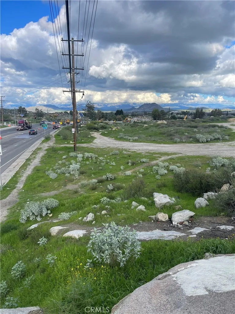 Hwy 74 Perris, CA 92570