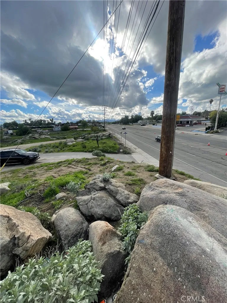 Hwy 74 Perris, CA 92570