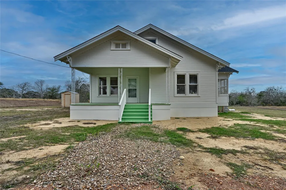 248 County Road 378 Hallettsville, TX 77964