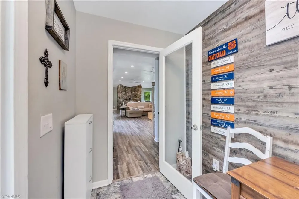 931,935 Don Bare Road Jefferson, NC 28640