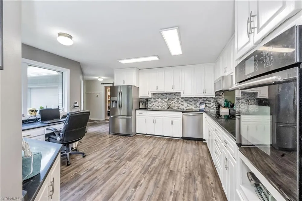 931,935 Don Bare Road Jefferson, NC 28640