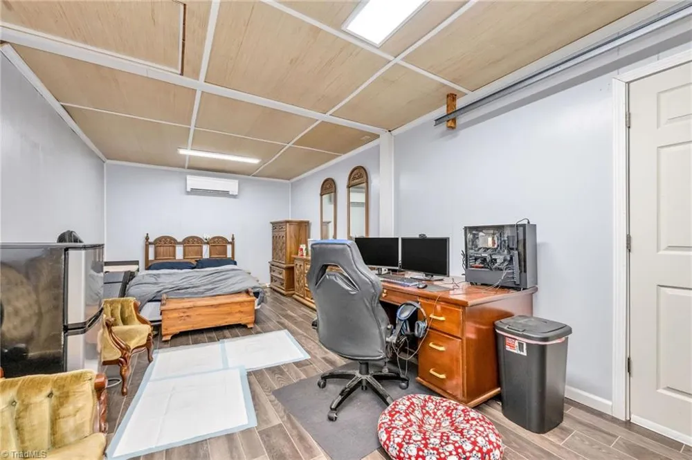 931,935 Don Bare Road Jefferson, NC 28640