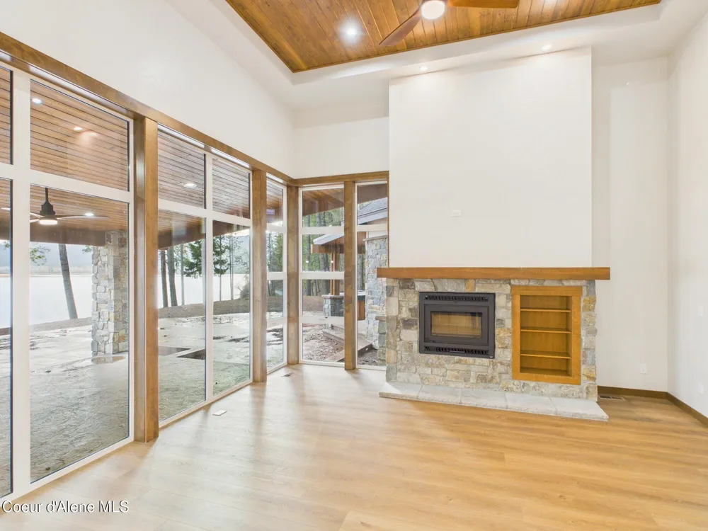 1413 E Round Lake Road St. Maries, ID 83861
