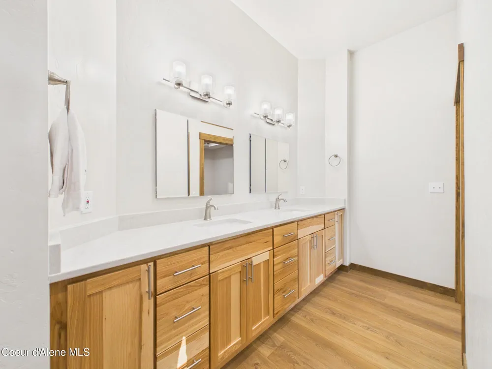 1413 E Round Lake Road St. Maries, ID 83861