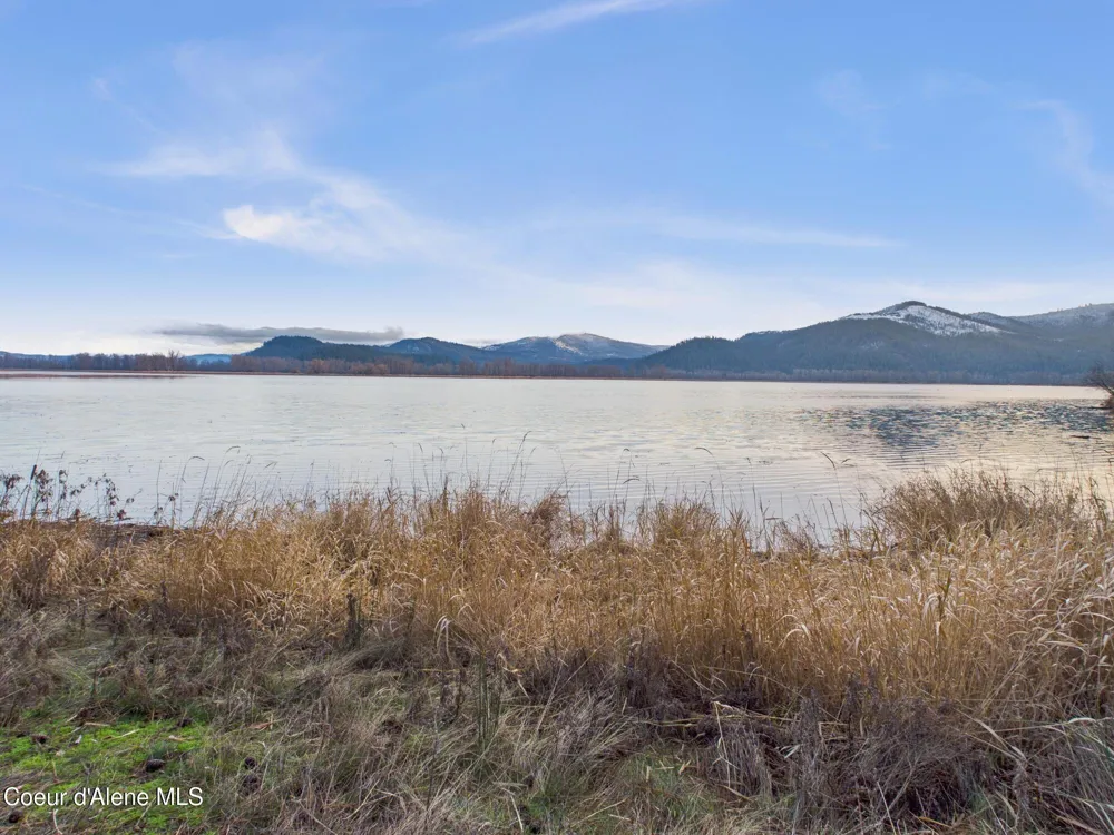 1413 E Round Lake Road St. Maries, ID 83861