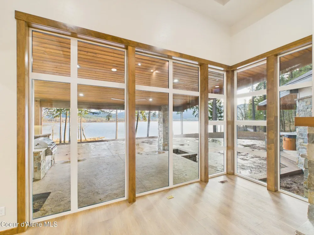 1413 E Round Lake Road St. Maries, ID 83861