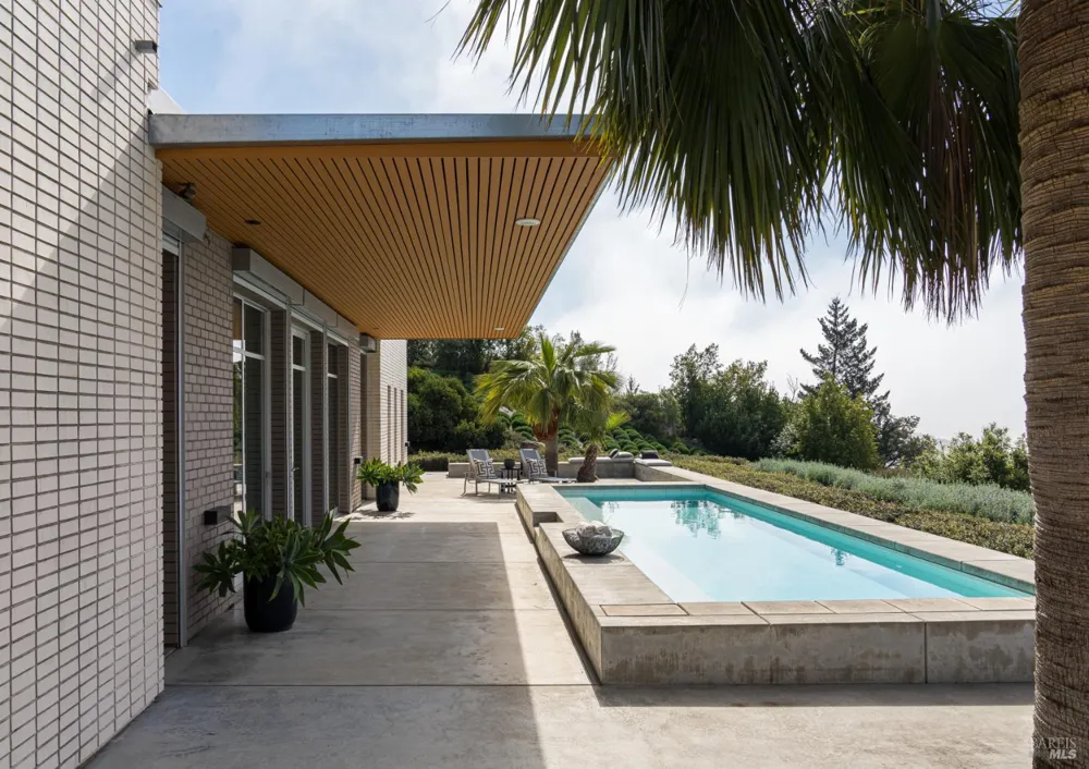 2947 Cavedale Road Glen Ellen, CA 95442
