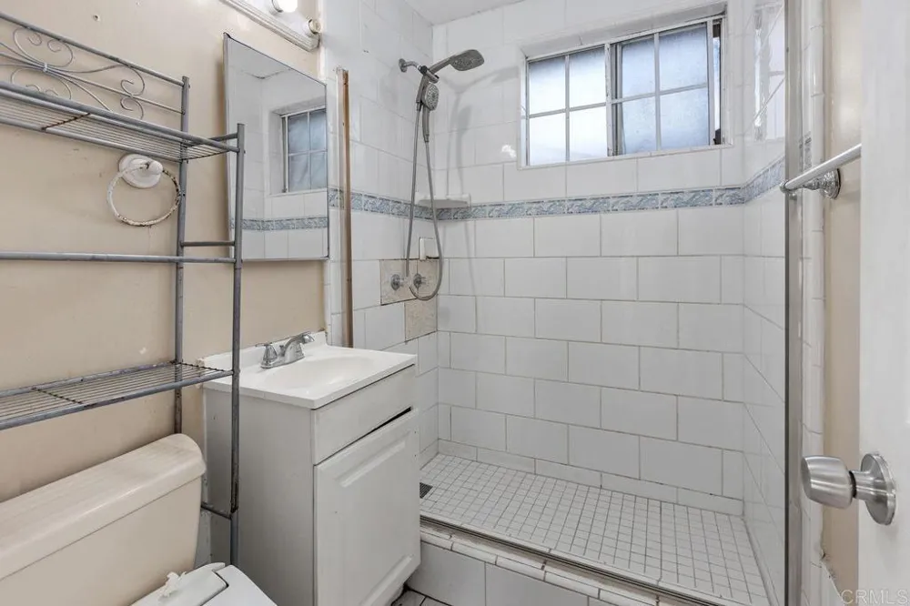 641 Morrison Street San Diego, CA 92102