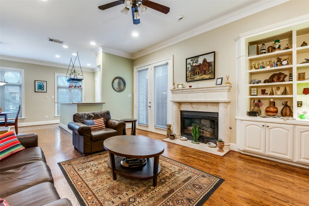 4007 Bowser Avenue #D Dallas, TX 75219