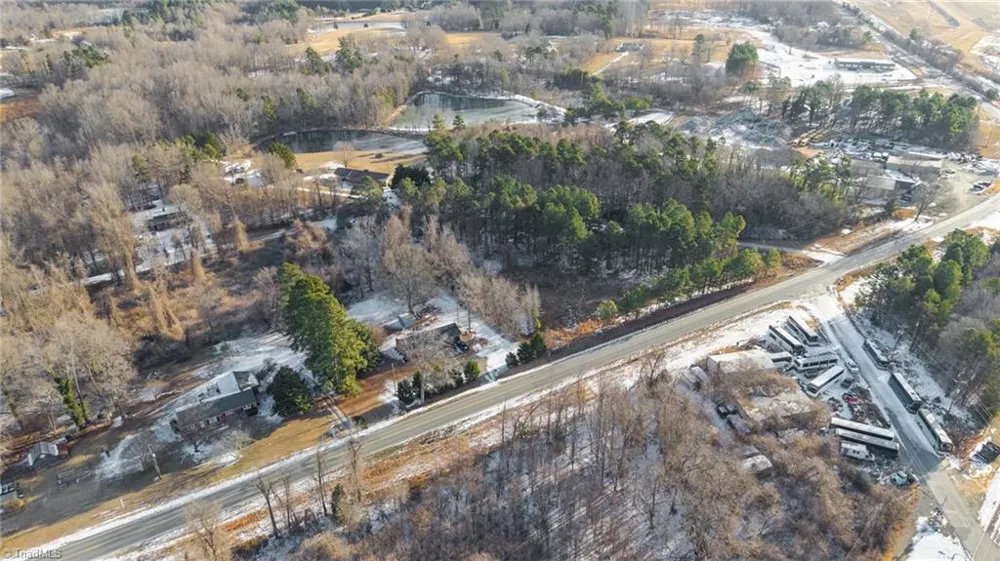 5600 Skyline Avenue Julian, NC 27283