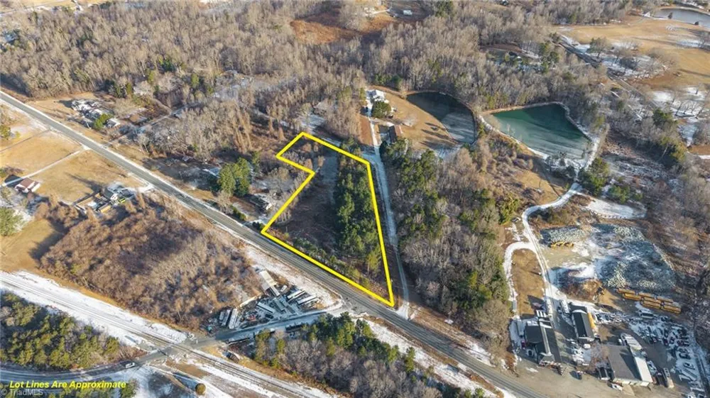 5600 Skyline Avenue Julian, NC 27283