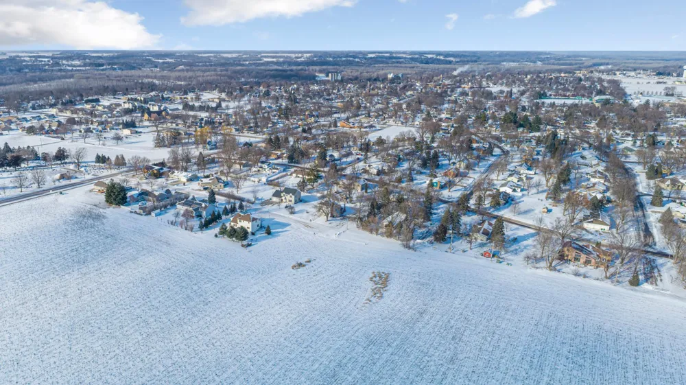 124 Kaukis Drive Le Sueur, MN 56058
