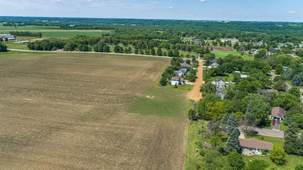 120 Kaukis Drive Le Sueur, MN 56058