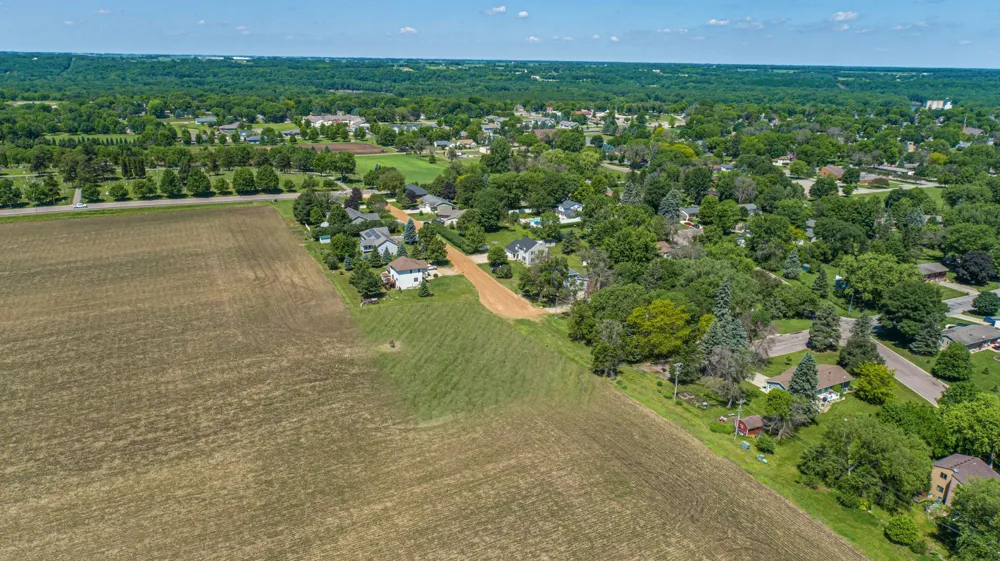 120 Kaukis Drive Le Sueur, MN 56058
