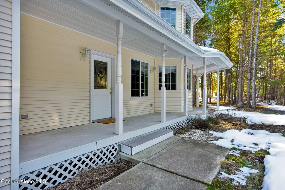 19850 Gunning Road Rathdrum, ID 83858