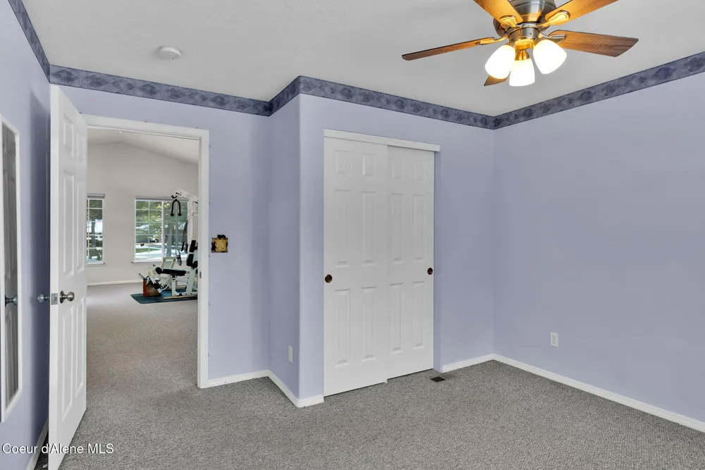 19850 Gunning Road Rathdrum, ID 83858