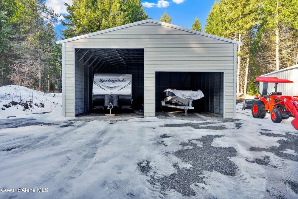 19850 Gunning Road Rathdrum, ID 83858