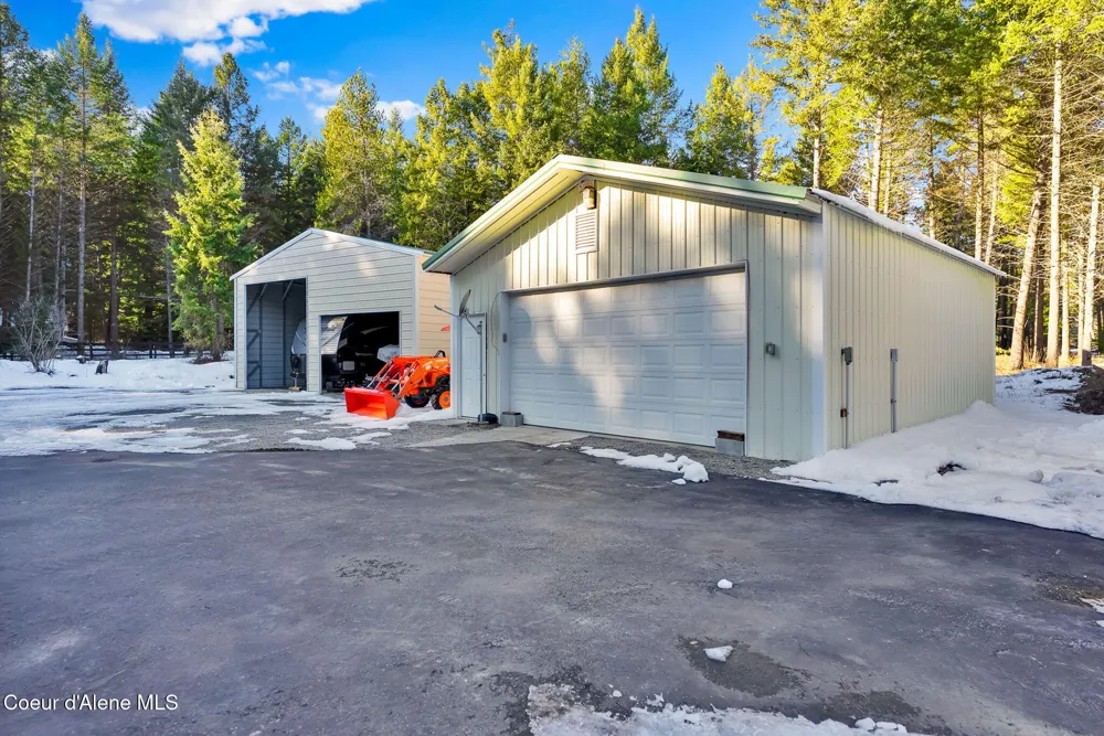 19850 Gunning Road Rathdrum, ID 83858