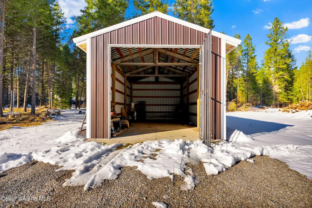 19850 Gunning Road Rathdrum, ID 83858