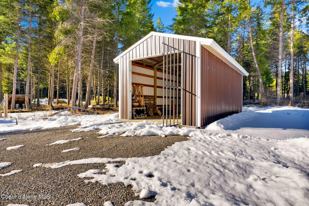 19850 Gunning Road Rathdrum, ID 83858
