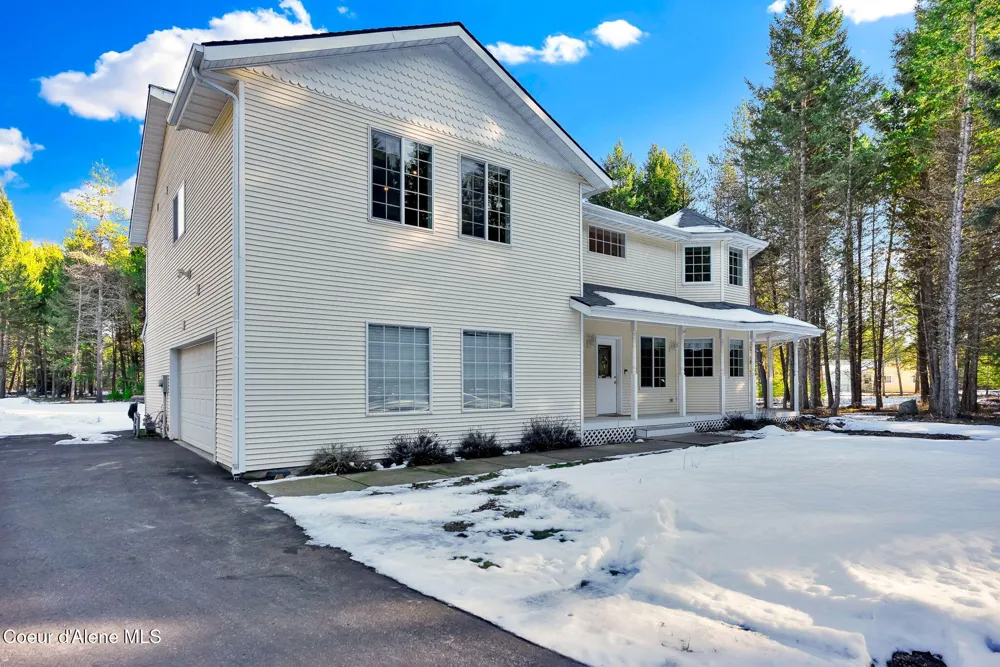 19850 Gunning Road Rathdrum, ID 83858