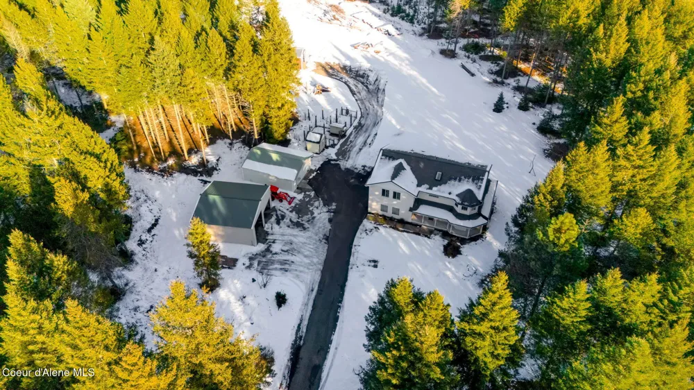 19850 Gunning Road Rathdrum, ID 83858