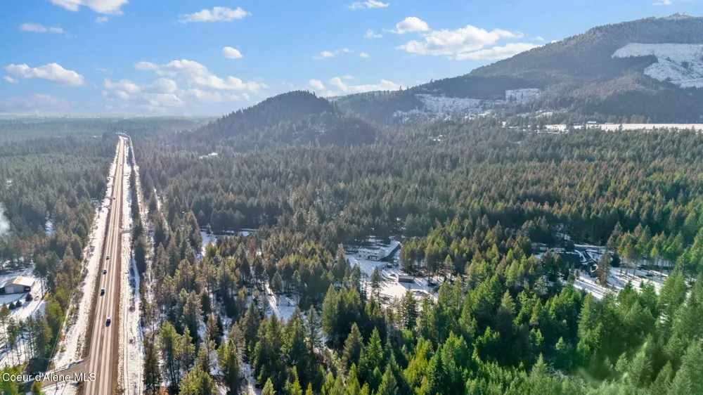 19850 Gunning Road Rathdrum, ID 83858