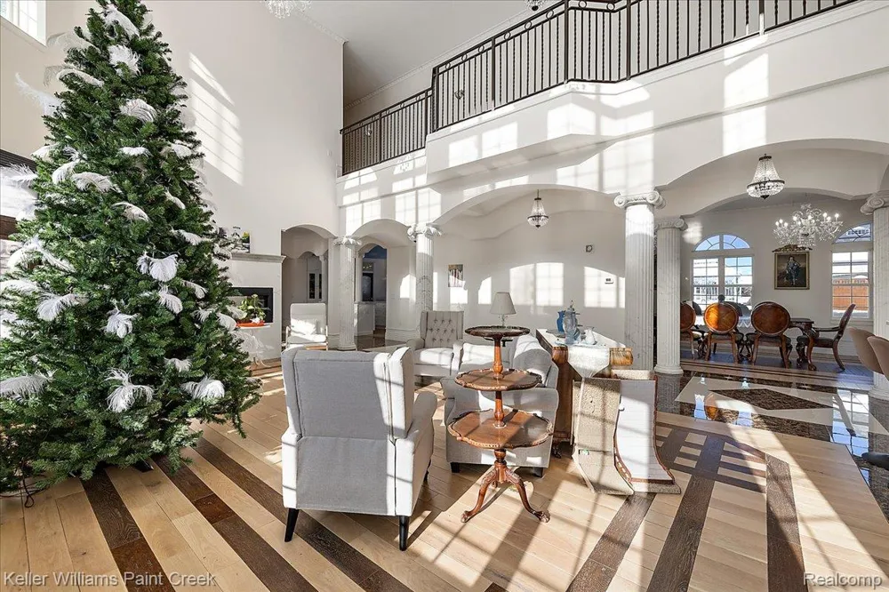 68050 Hillside Lane Washington Township, MI 48095