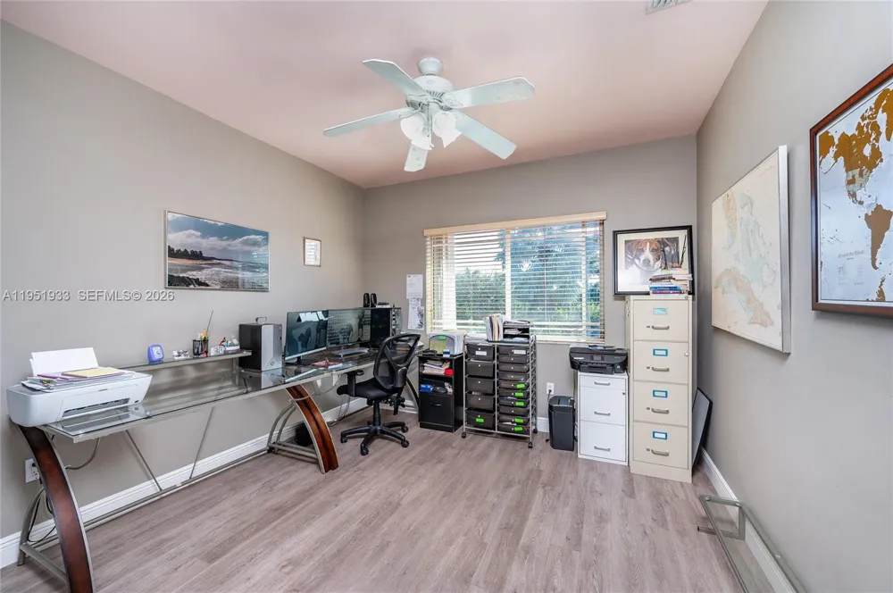 19520 SW 206th St Miami, FL 33187