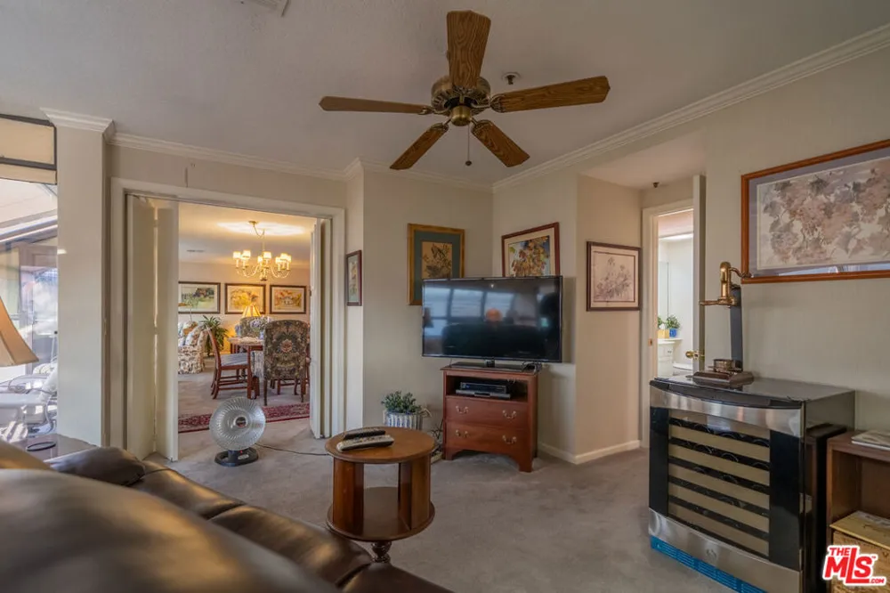 880 W 1st Street #506 Los Angeles, CA 90012