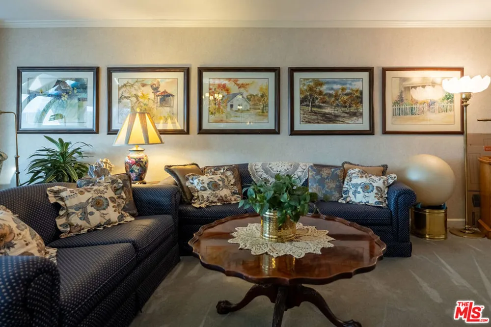 880 W 1st Street #506 Los Angeles, CA 90012