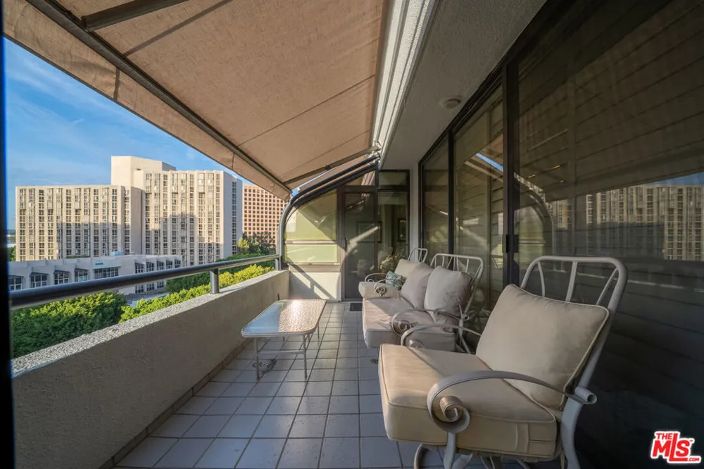 880 W 1st Street #506 Los Angeles, CA 90012