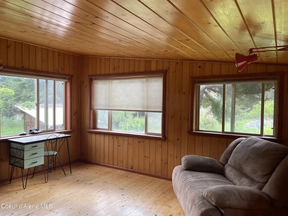 2447 Turner Hill Road Bonners Ferry, ID 83805