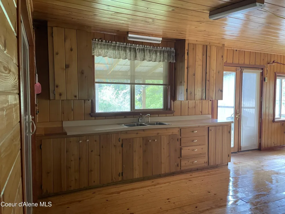 2447 Turner Hill Road Bonners Ferry, ID 83805