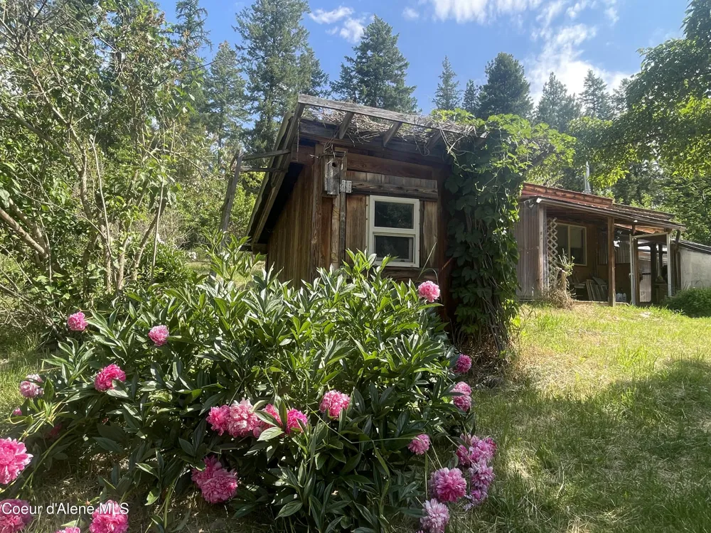 2447 Turner Hill Road Bonners Ferry, ID 83805
